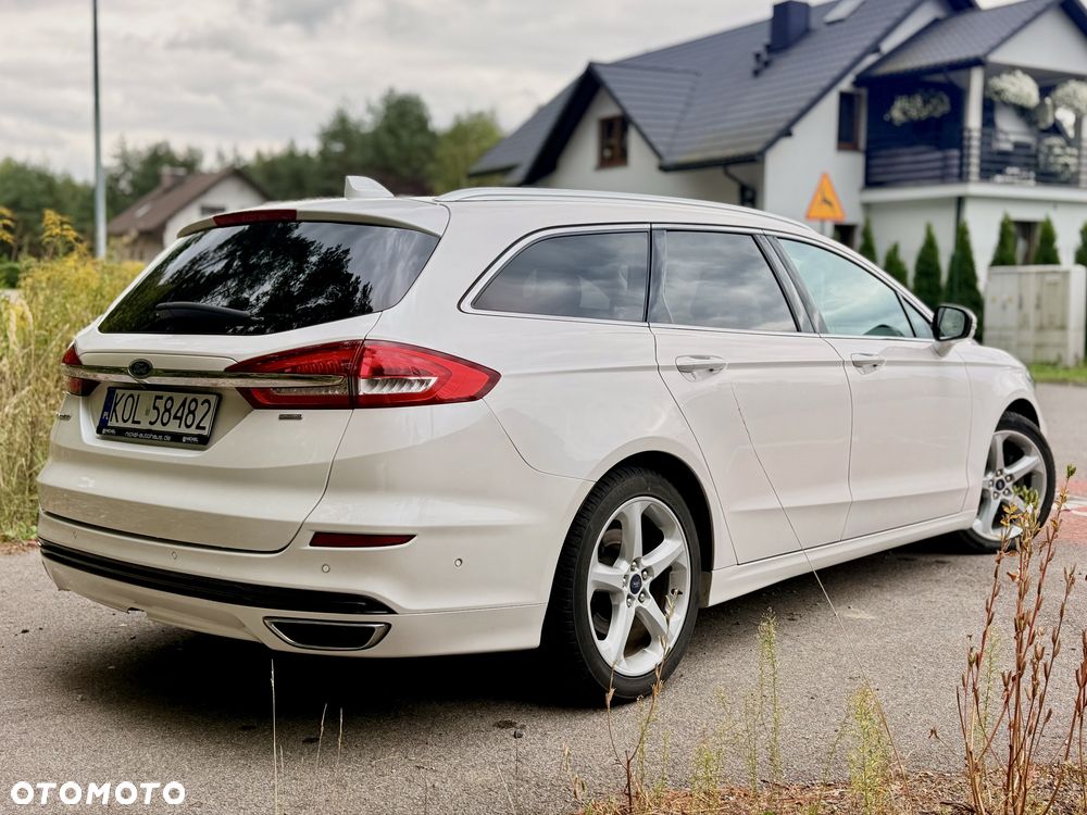 Ford Mondeo - 4