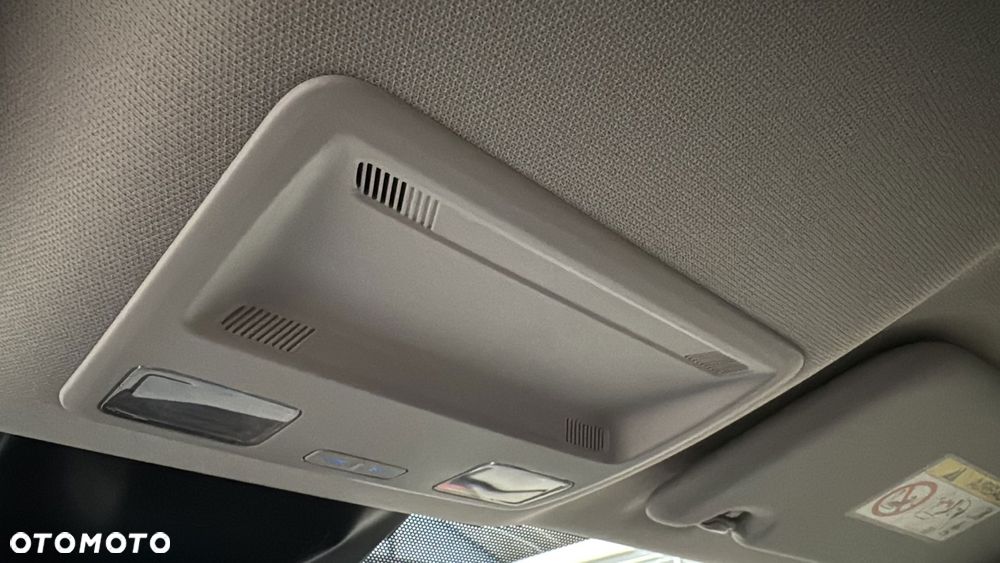 Ford Focus 1.0 EcoBoost mHEV Titanium X - 23