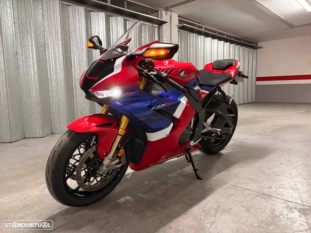 Honda CBR CBR 1000 RR-R SP - 11