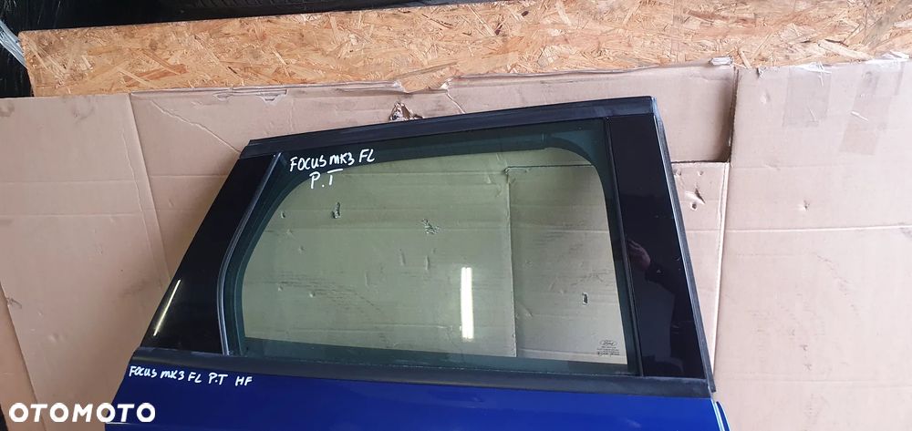 Drzwi prawy tył tylne prawe w kolor Ford Focus Mk3 Lift kombi HF - 4