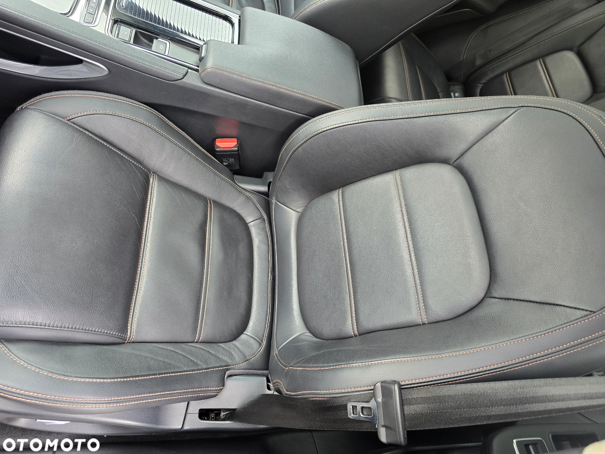 Jaguar F-Pace 2.0 i4D RWD Prestige - 23