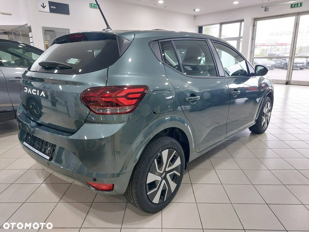 Dacia Sandero - 3