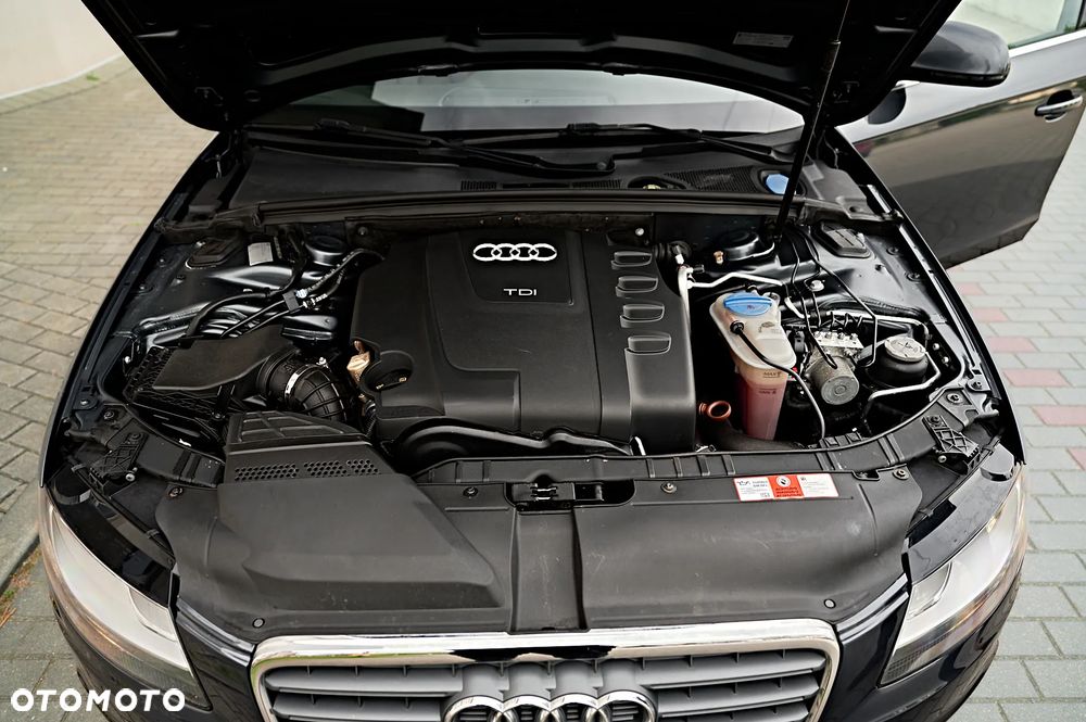 Audi A4 Limousine - 19