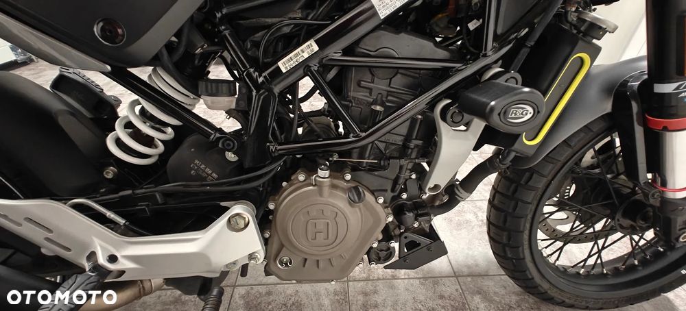 Husqvarna Svartpilen - 9