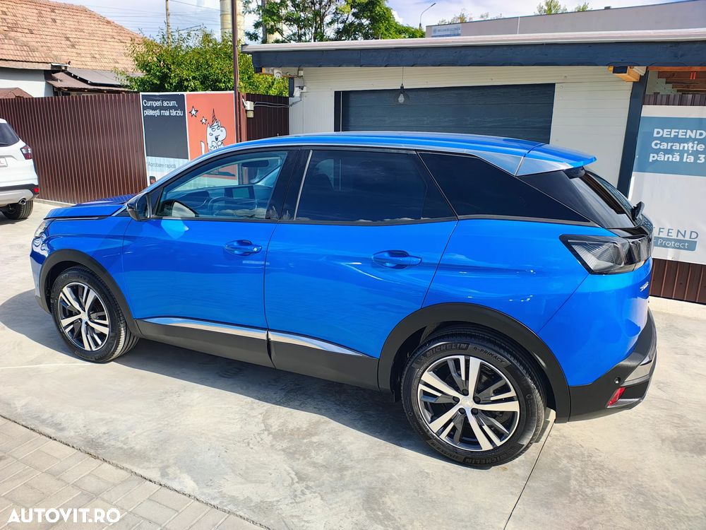 Peugeot 3008 1.2 PureTech Turbo S&S Allure - 23
