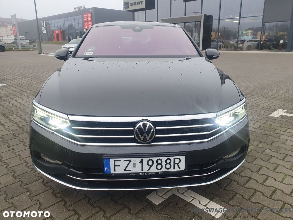 Volkswagen Passat 2.0 TSI 4Mot Elegance DSG - 4