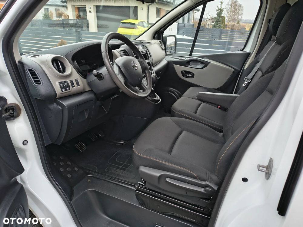 Nissan NV300 L2H1 2,9 (9-Si.) Comfort - 9