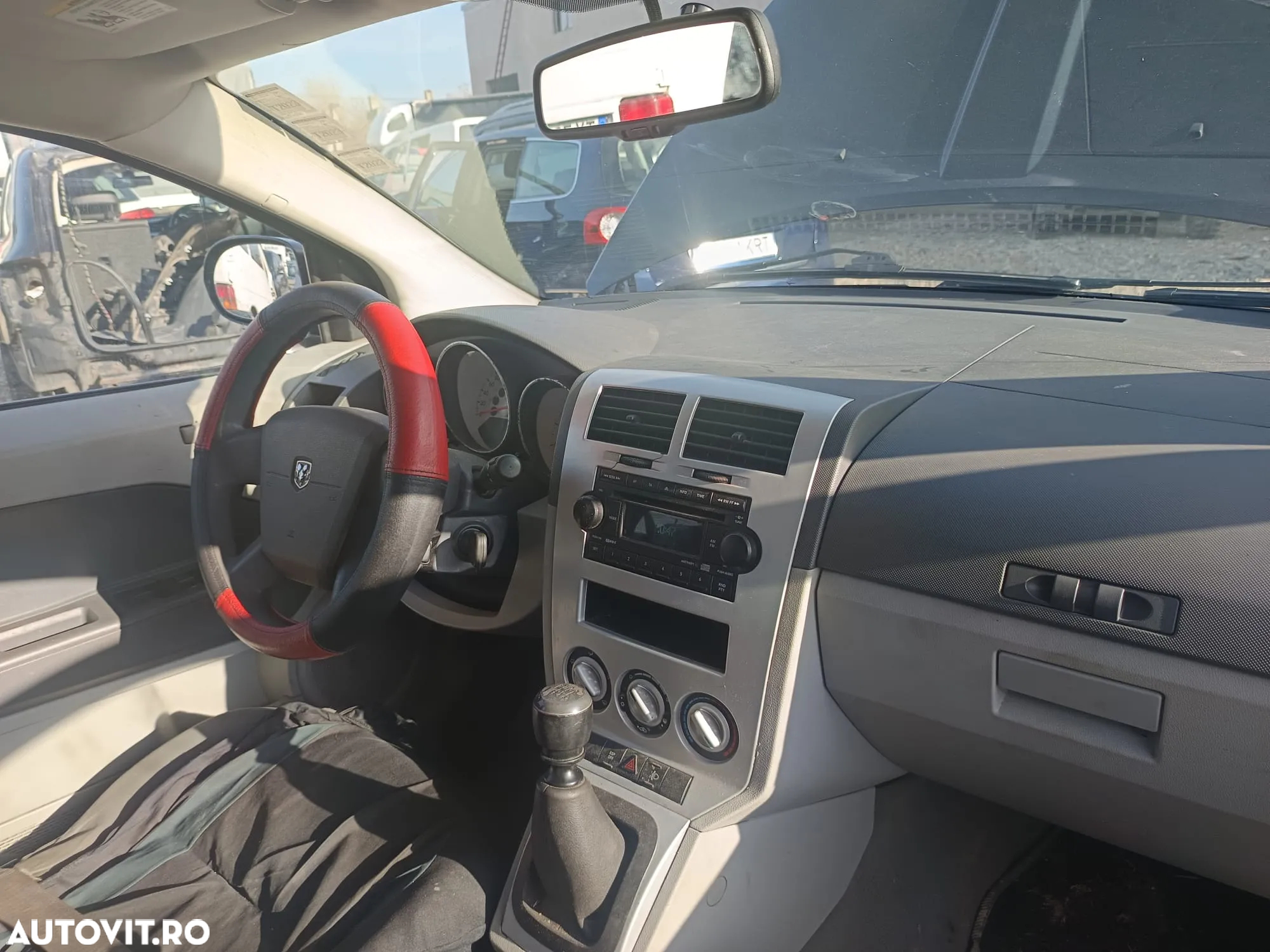 Dezmembram DODGE CALIBER, Motor 2.0 D, An 2006 - 4