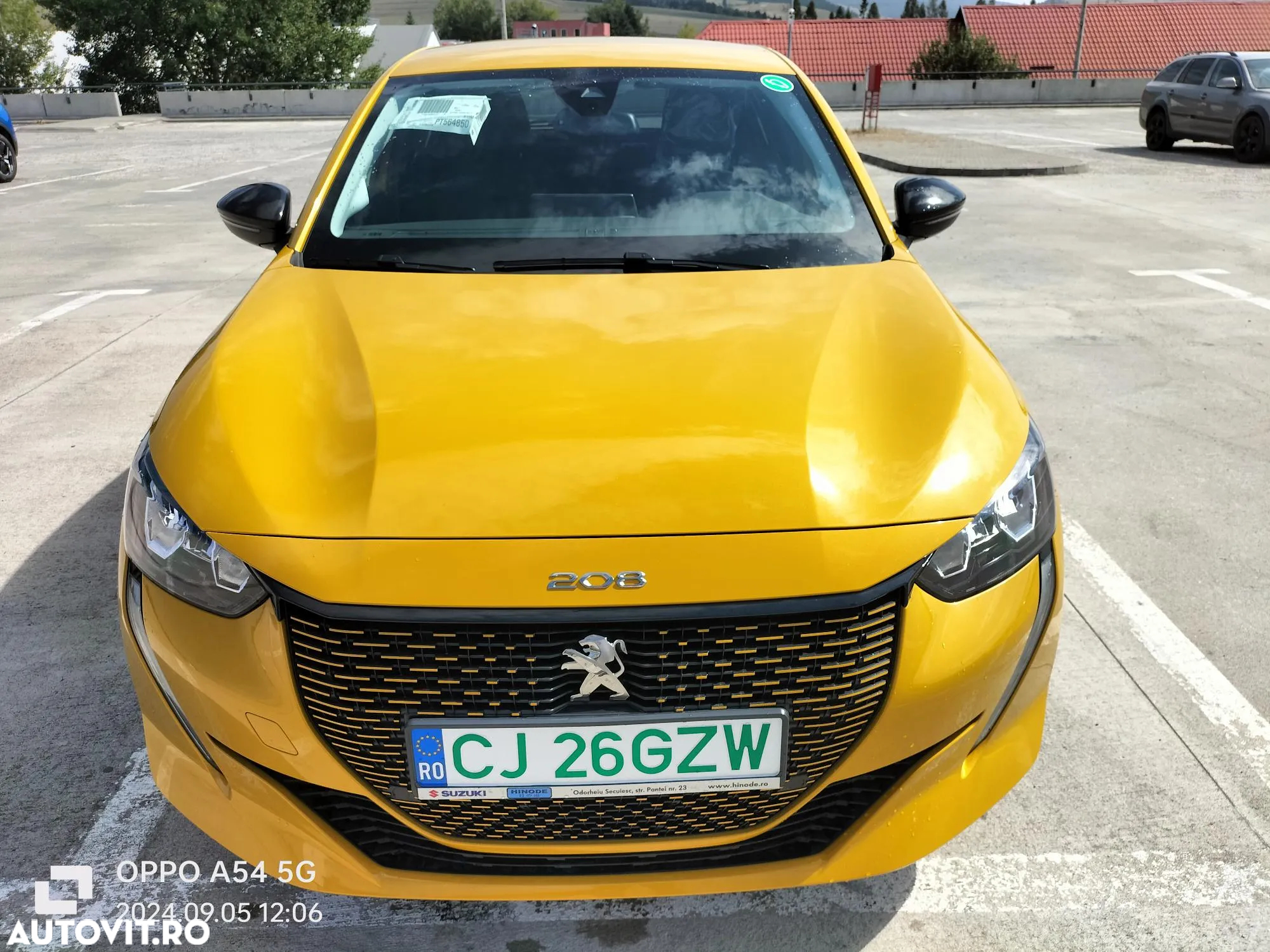 Peugeot 208 e-208 Allure - 6