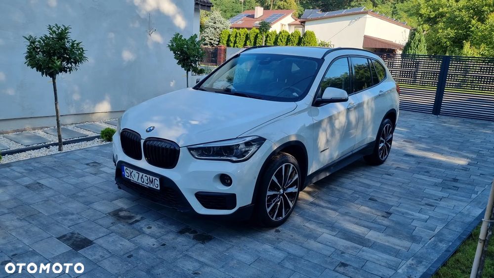 BMW X1 xDrive18d Sport Line sport - 1
