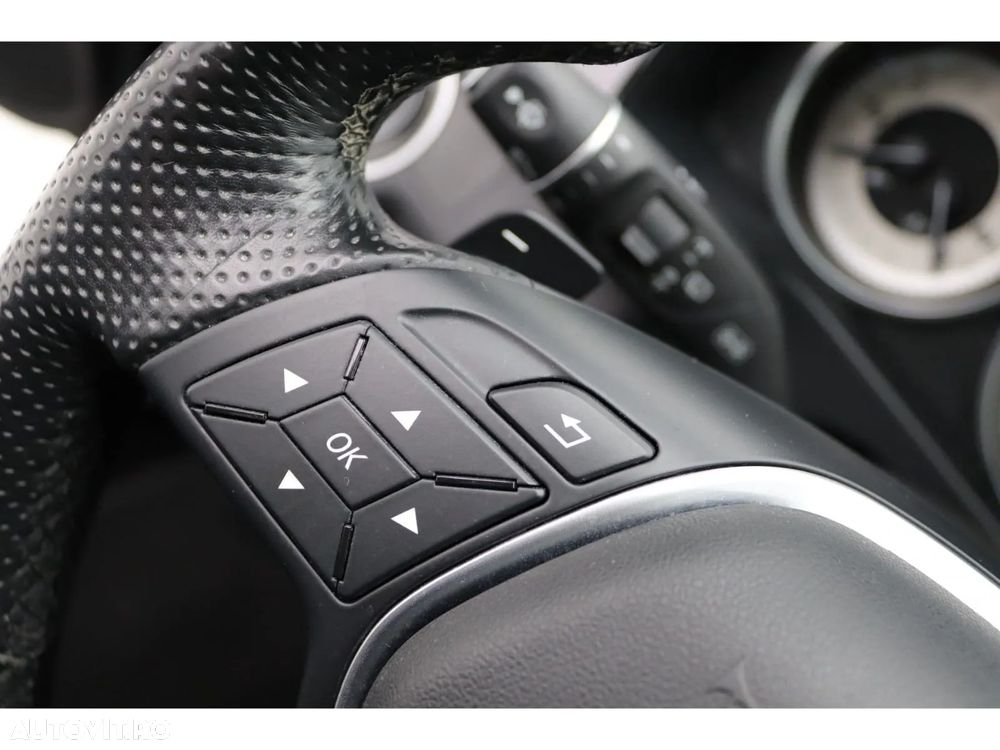 Mercedes-Benz E 200 T BlueTEC 7G-TRONIC Avantgarde - 20