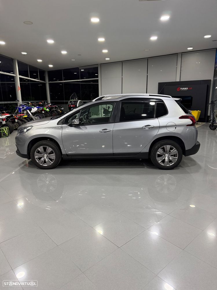Peugeot 2008 1.2 PureTech Allure - 8