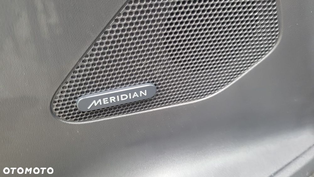 Jaguar F-Pace 20d AWD R-Sport - 21