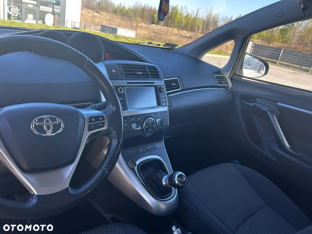 Toyota Verso 1.6 D-4D Prestige 7os - 13