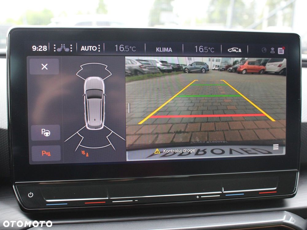 Cupra Leon Sportstourer 2.0 TSI 4Drive VZ DSG - 36