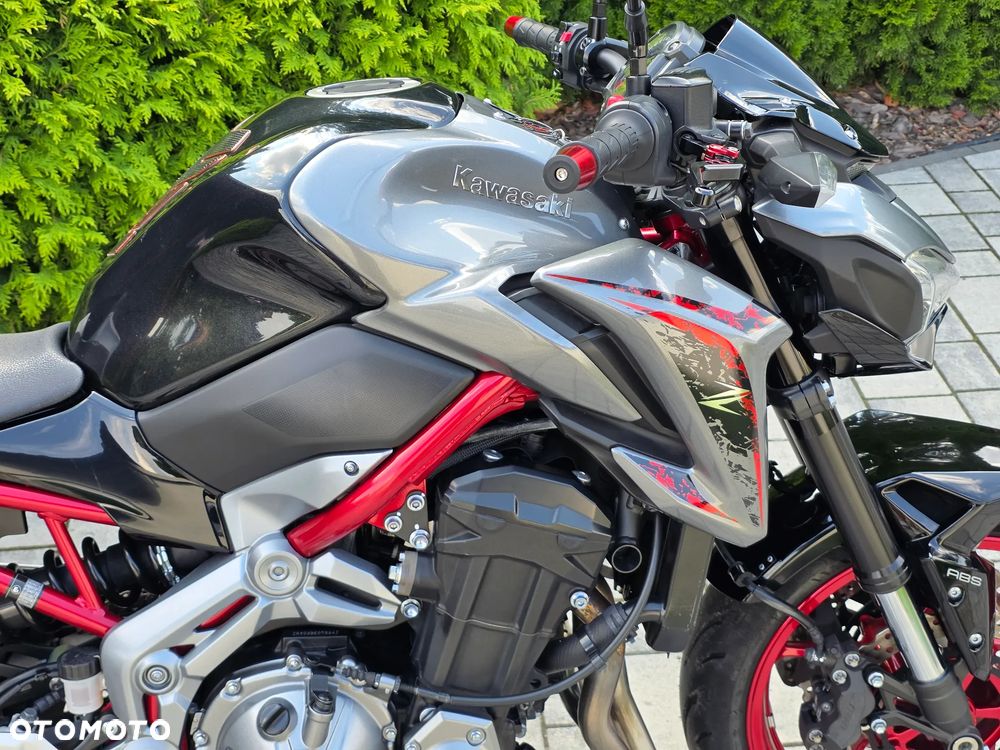 Kawasaki Z 900 - 10