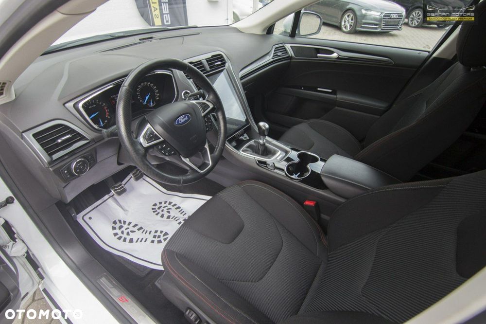Ford Mondeo 1.5 EcoBoost ST-Line X - 21