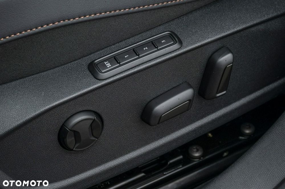 Cupra Formentor - 15