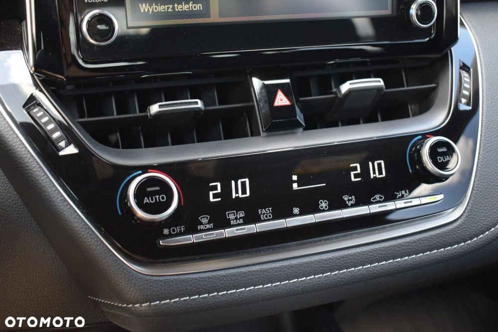 Toyota Corolla 1.8 Hybrid Comfort - 19