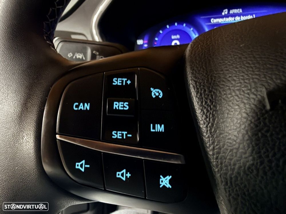 Ford Focus 1.0 EcoBoost Titanium Aut. - 17