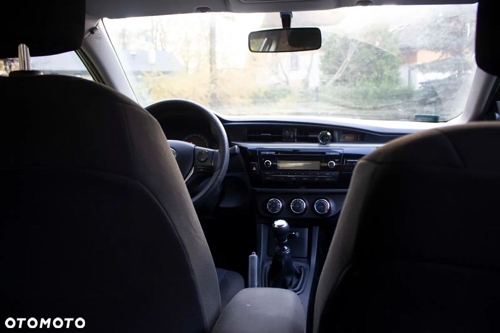 Toyota Corolla 1.4 D-4D Active - 14