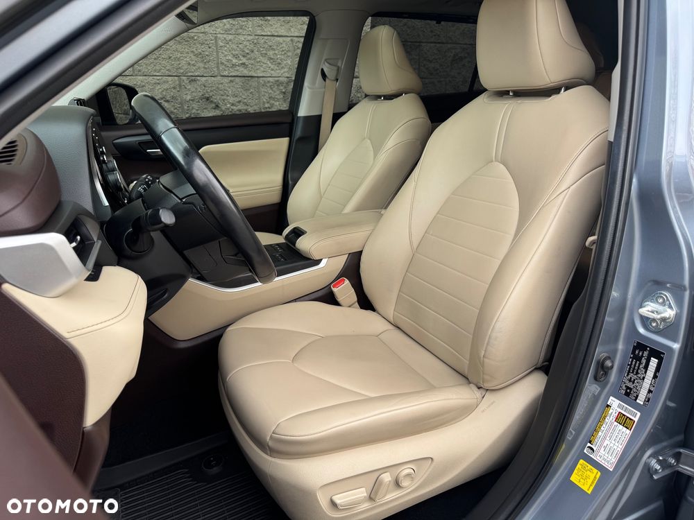 Toyota Highlander - 21