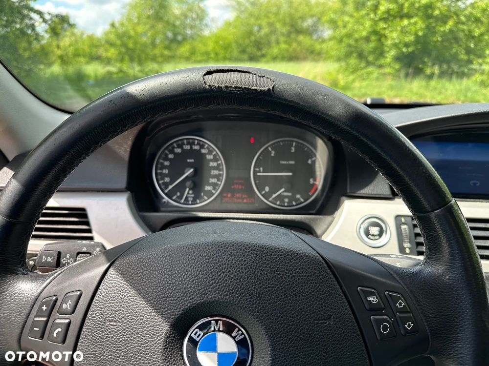 BMW Seria 3 320d DPF - 17