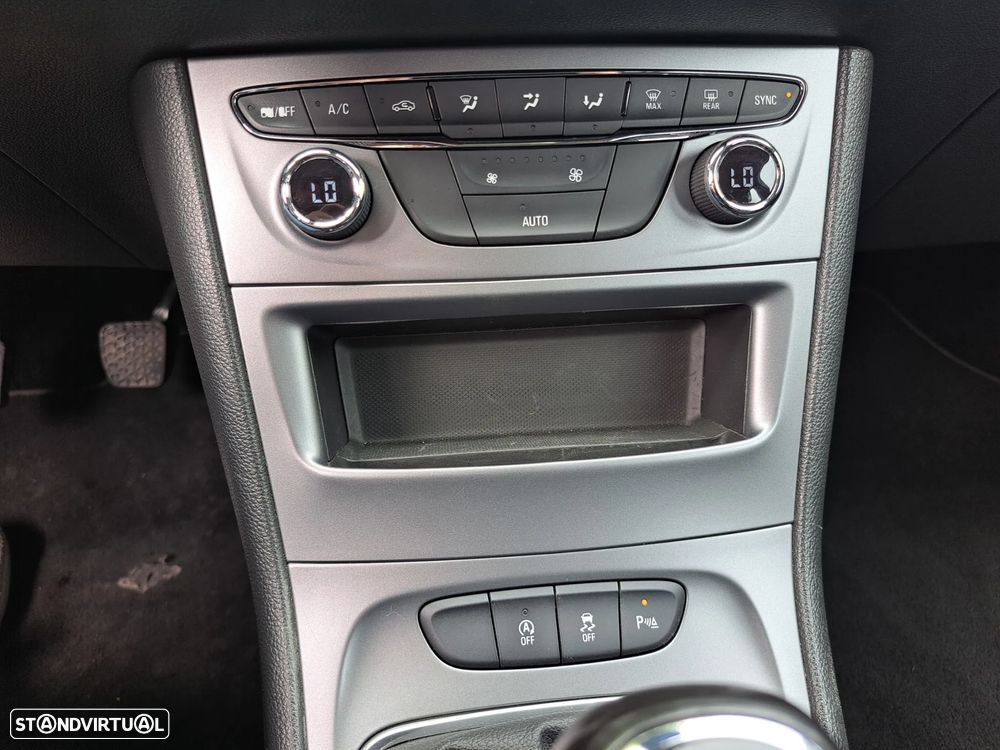 Opel Astra 1.6 CDTI Ecotec Business Edition S/S - 24