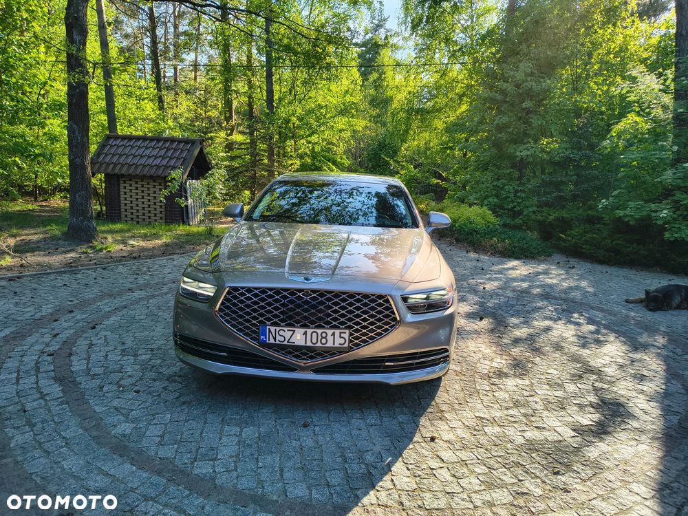 Genesis G90 - 2