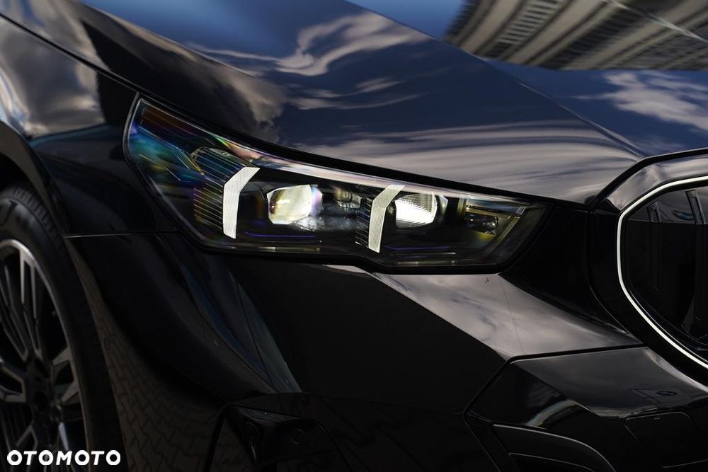 BMW Seria 5 520d xDrive mHEV M Sport - 23
