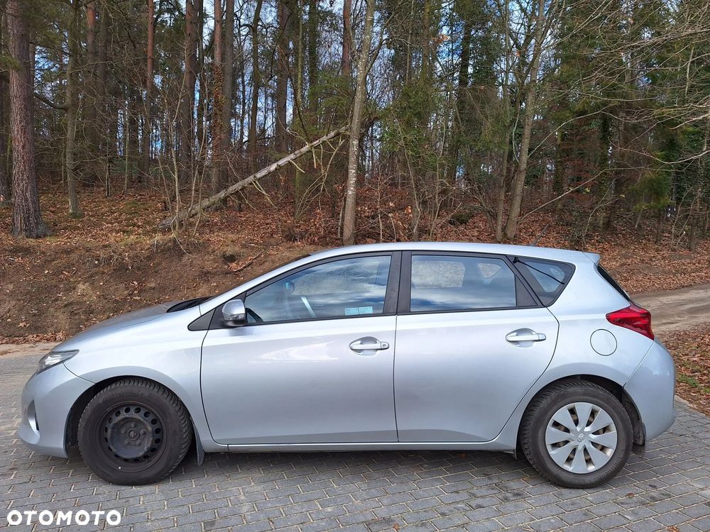 Toyota Auris 1.4 D-4D Comfort - 8