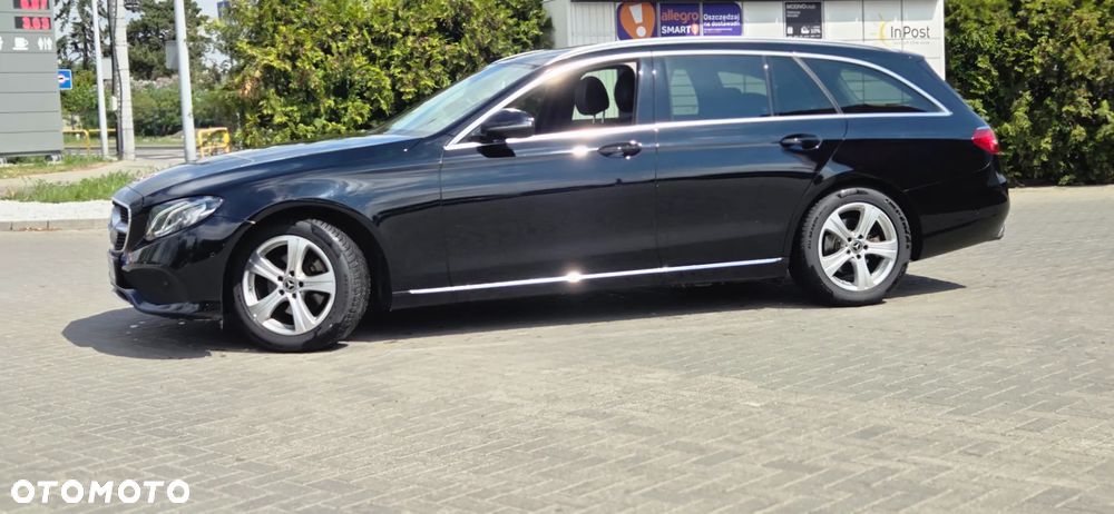 Mercedes-Benz Klasa E 220 d 9G-TRONIC - 8