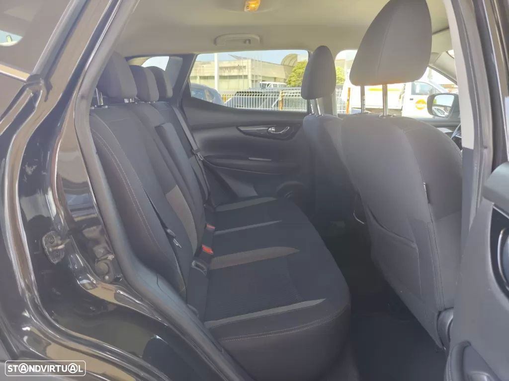 Nissan Qashqai 1.5 dCi Acenta - 16