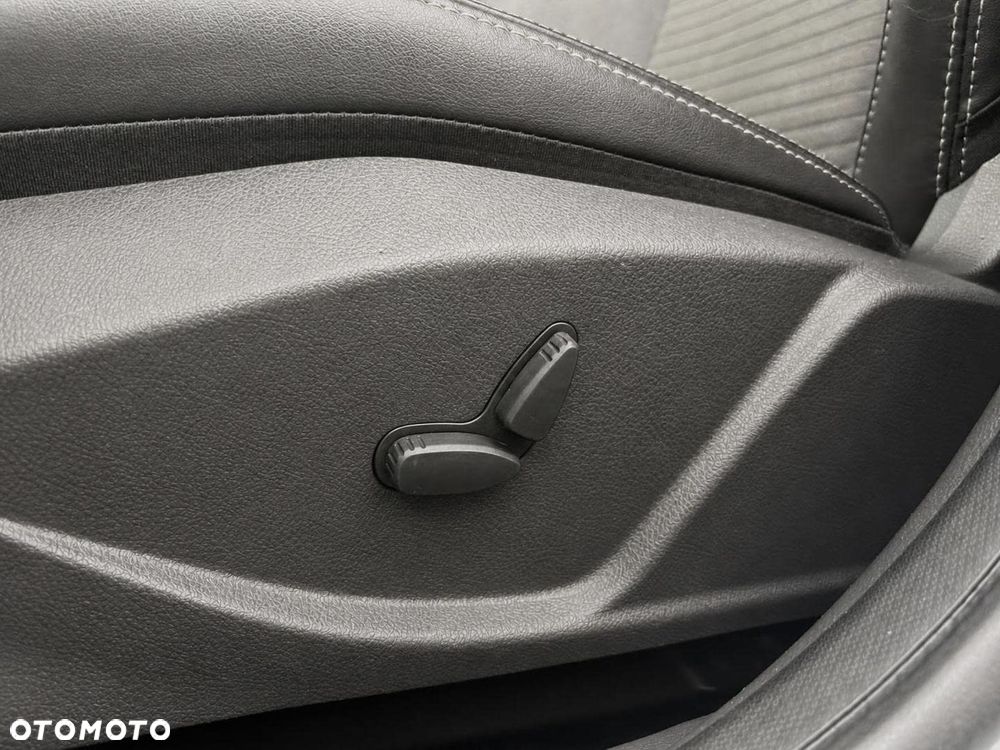 Ford Focus 1.0 EcoBoost Titanium - 14
