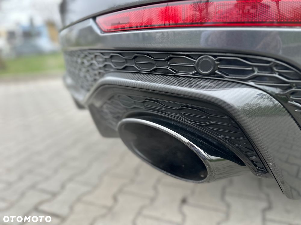 Audi RS Q8 - 10