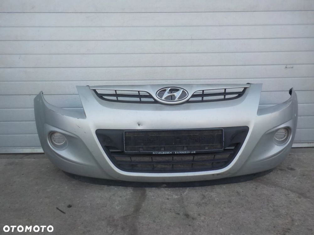 HYUNDAI I20 I ZDERZAK PRZÓD RYS - 1