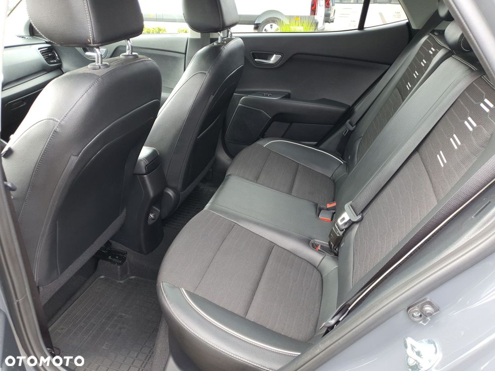 Kia Stonic 1.0 T-GDI MHEV GT Line - 23