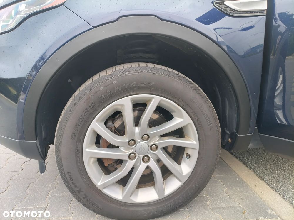 Land Rover Discovery Sport - 10