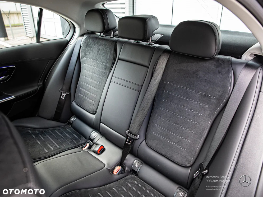 Mercedes-Benz Klasa C 220 d mHEV 4-Matic AMG - 12