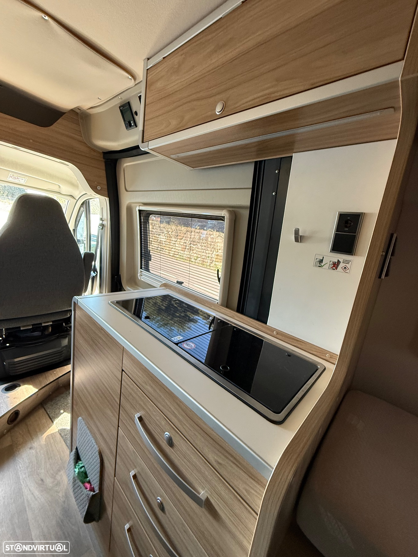 Hymer Car - 16