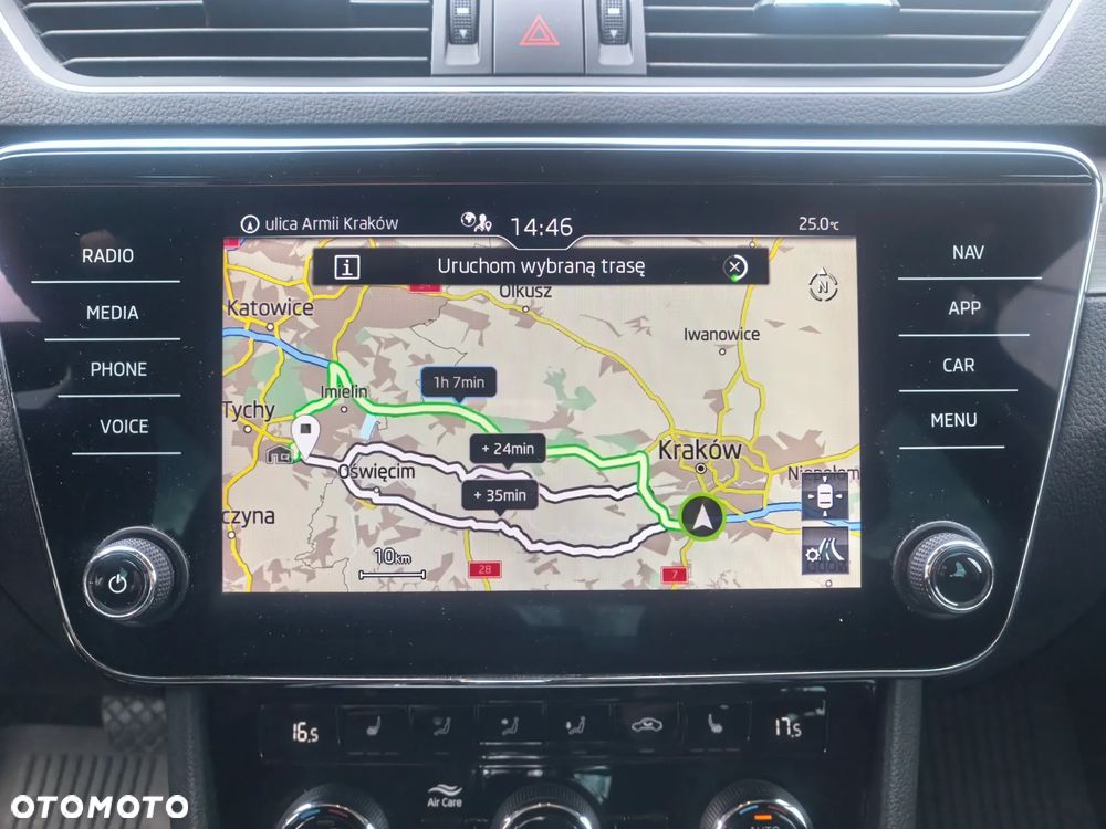 Skoda Superb 2.0 TDI SCR Style DSG - 18