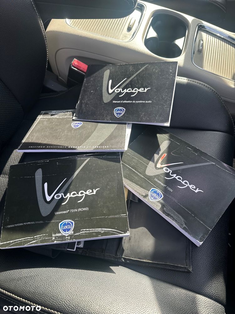 Lancia Voyager 2.8 Multijet 16v Platinum - 17