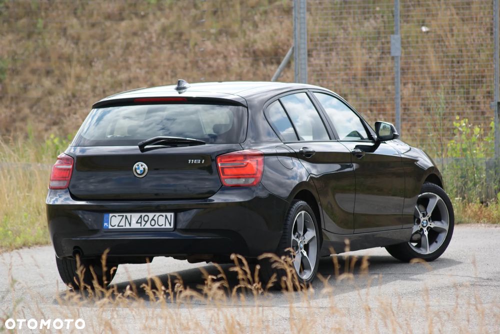 BMW Seria 1 116i - 16