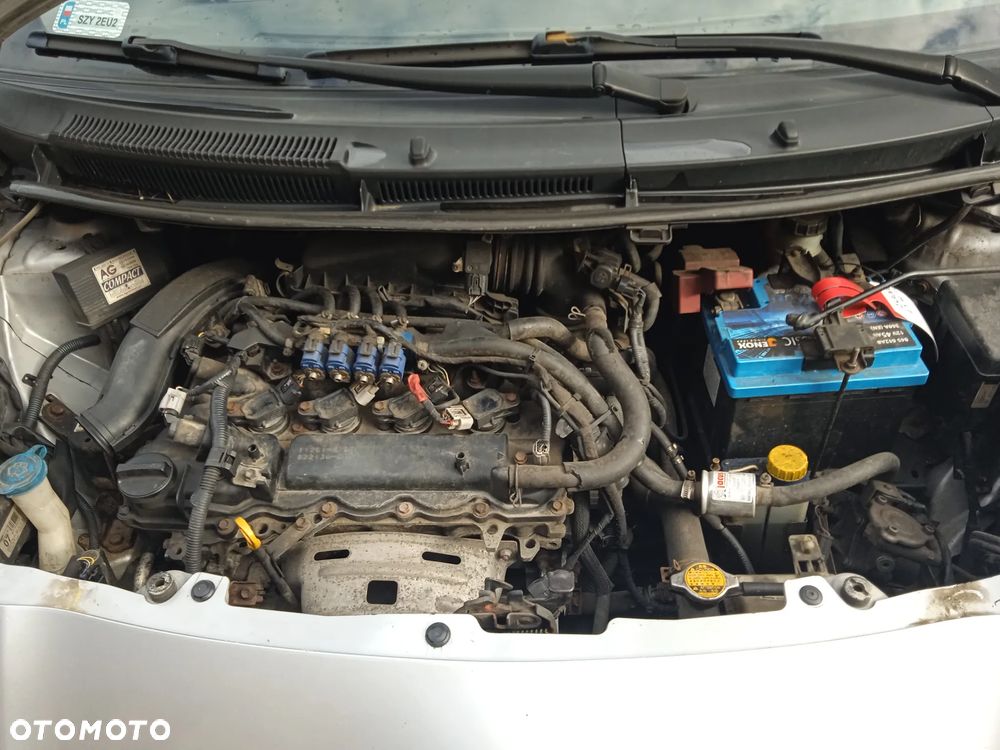 Toyota Yaris 1.33 Active - 14