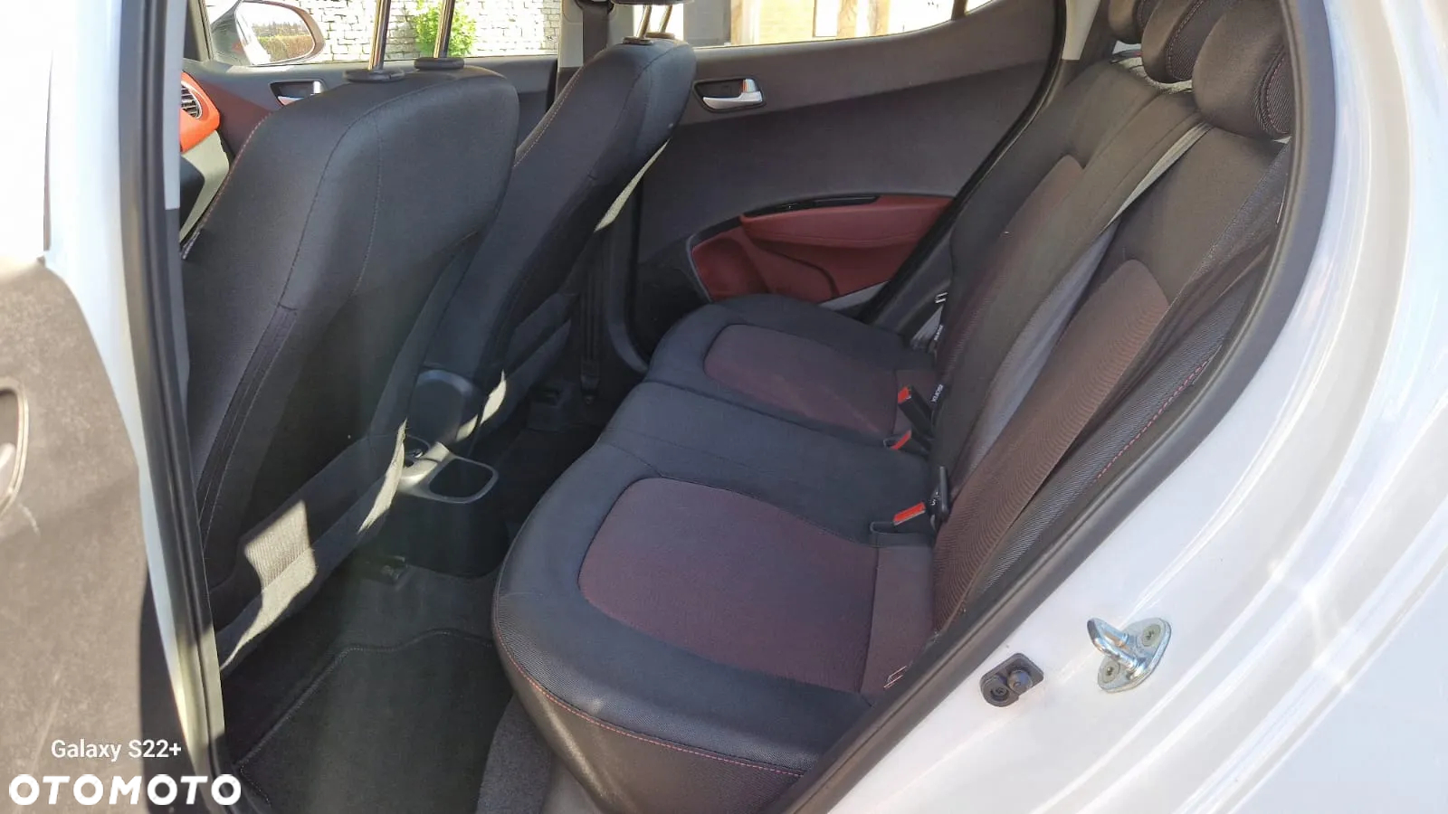 Hyundai i10 1.2 Premium - 19