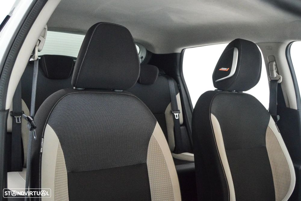 Nissan Micra 1.0 IG-T Tekna - 10