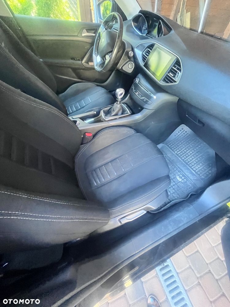 Peugeot 308 1.6 BlueHDi Active S&S - 20