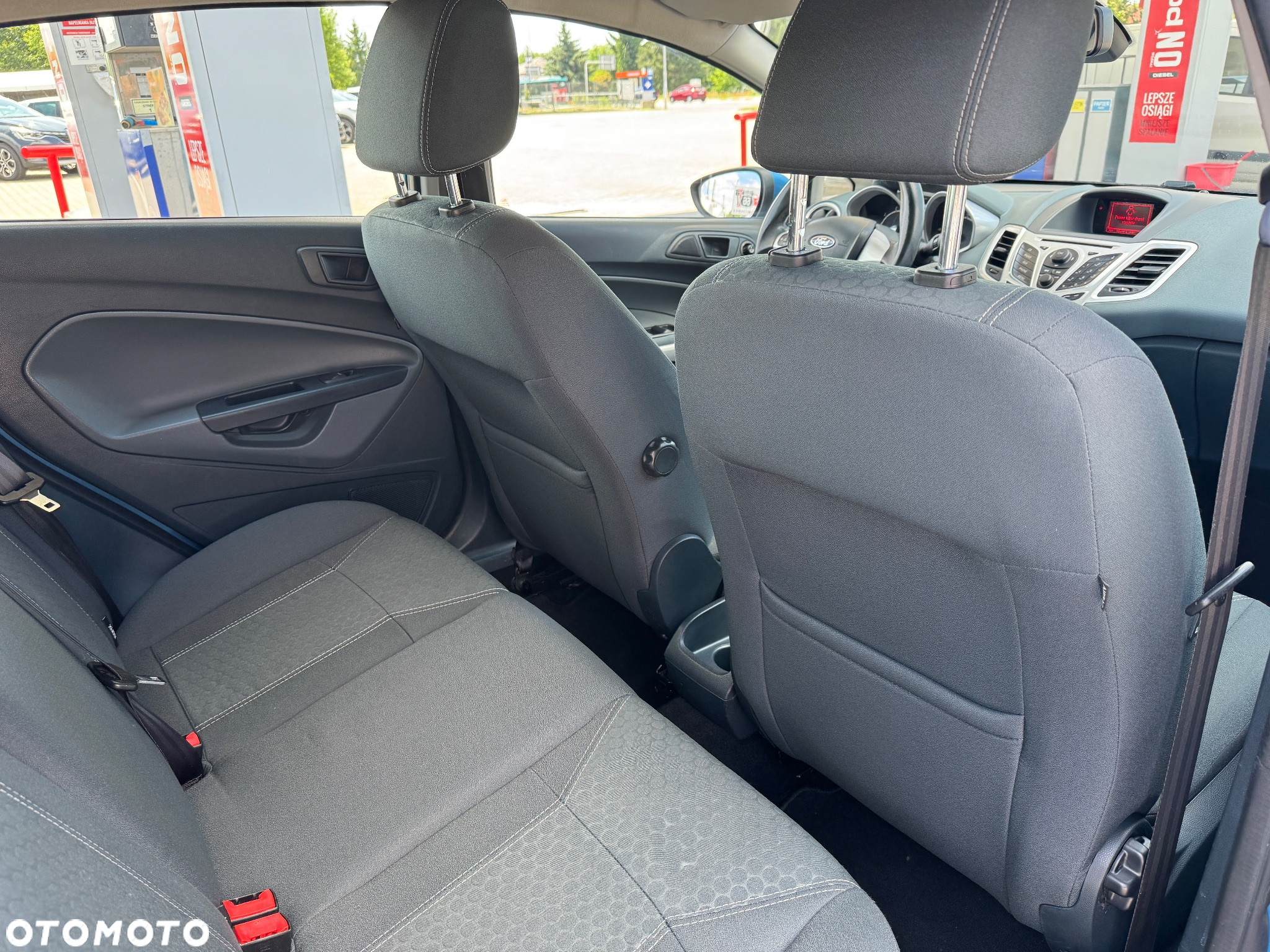 Ford Fiesta 1.4 Titanium EU6 - 9