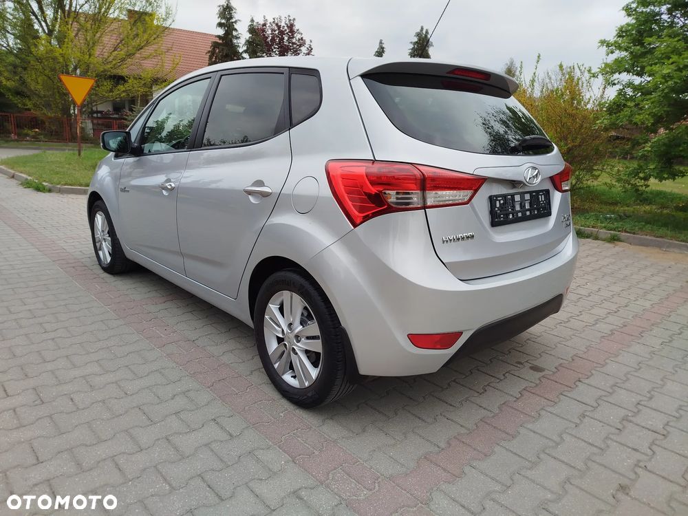 Hyundai ix20 1.4 blue Trend - 10