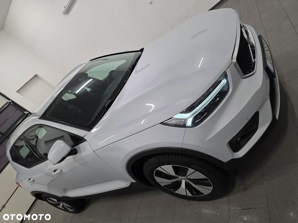 Volvo XC 40 D3 SCR R-Design - 3